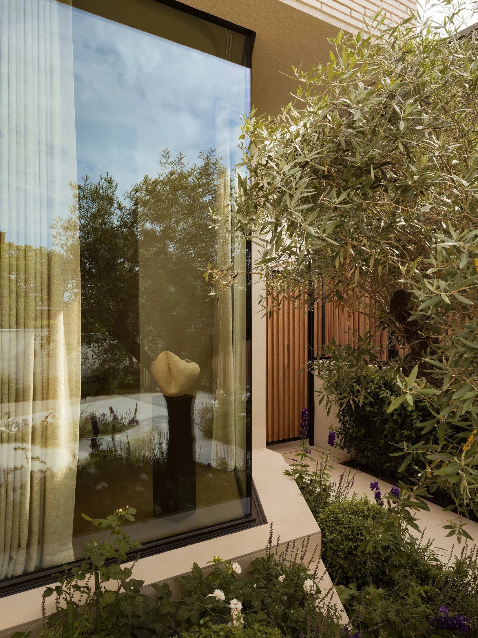Golders Green project view 2